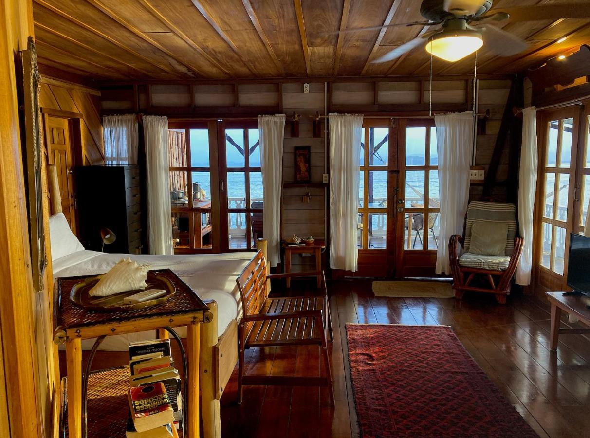 Casa Acuario Boutique Hotel 보카스 타운 외부 사진